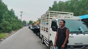 Nicolas-Supir-Angkutan-Buah-asal-Duri-terjebak-diantrean-selama-27-jam.jpg