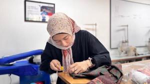 PalmCo-menegaskan-komitmennya-untuk-terus-mendampingi-UMKM-batik-binaan.jpg