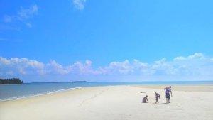 Pantai-Tanjung-Siambang-Tanjungpinang.jpg