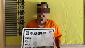 Pelaku-penikaman-diamankan-Polsek-Siak-Hulu-Kampar.jpg