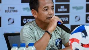 Pelatih-PSPS-Pekanbaru-Ilham-Romadhona-saat-konferensi-pers-jelang-lawan-Garudayaksa-FC.jpg