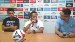 Pelatih_PSPS_Pekanbaru__Ilham_Romadhona_19092025.jpg