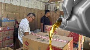 Penangkapan_Oli_Palsu_di_Kuansing_Riau_24072024.jpg