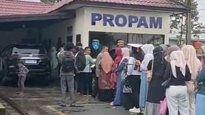 Pengurusan_SKCK_di_Polres_Pelalawan_membludak_untuk_PPPK_Paruh_Waktu.jpg