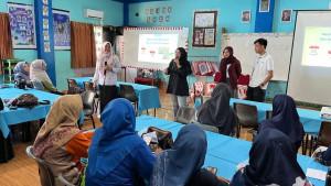 Project-Manajemen-Unit-Fasilitator-Tanoto-Foundation-Yusriwiati-Yose.jpg