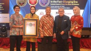 RS-Awal-Bros-Group-kembali-berhasil-meraih-penghargaan.jpg