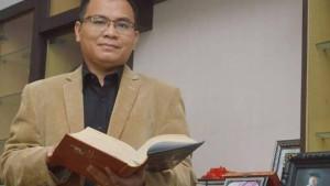 Rektor-Universitas-Lancang-Kuning-Unilak-Prof-Dr-Junaidi-okkk.jpg