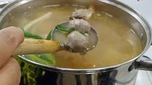 INI Resep Kuah Bakso Seger dan Bening, Mudah dan Gampang