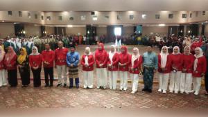 SOIna-Riau-berfoto-bersama.jpg