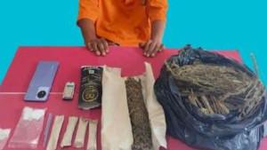 Satresnarkoba-Polres-Pelalawan-mengungkap-7-kasus-peredaran-narkoba.jpg