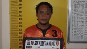 Satu-dari-dua-begal-asal-Kabupaten-Serdang-Bedagai-yang-beraksi-di-Kuansing.jpg
