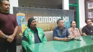TNI-pukul-Ojol-di-Pontianak.jpg