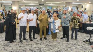 Wakil-Wali-Kota-Pekanbaru-Markarius-Anwar-perbarindo.jpg