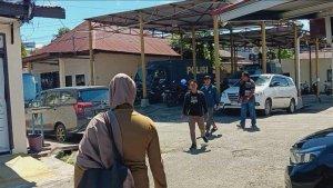anak-perempuan-laporkan-kepala-dinas-ke-Polresta-Mamuju.jpg