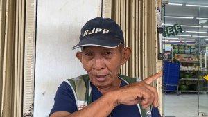 armen-saksi-mata-perampokan-atm-panin.jpg
