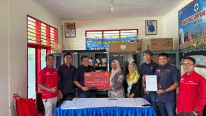 bantuan-perangkat-medis-telkomsel-ke-puskesmas-simpang-tomang.jpg