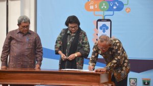 gubri-h-arsyadjuliandi-rachman-tandatangani-mou-dengan-kpk_20161228_123916.jpg