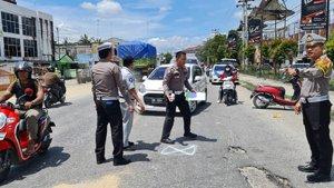 laka-maut-pasar-air-tiris-kampar.jpg