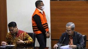 ott-bupati-meranti-kamsol-mantan-bawahan-muhammad-adil-prihatin.jpg
