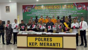 pengungkapan-besar-narkoba-di-meranti-30-kg.jpg