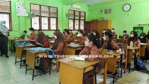 ptm-di-smpn1-pekanbaru-hari-ini.jpg