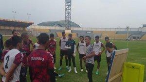 ridwan-saragih-beri-arahan-psps-riau.jpg