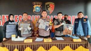 rilis-pembunuhan-kartini-dumai.jpg