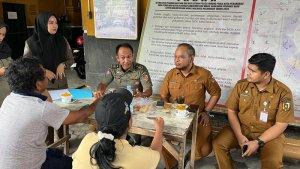 satgas-dlhk-periksa-sopir-angkutan-sampah-mandiri.jpg