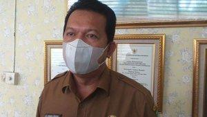 zainal-arifin-kadiskes-riau.jpg