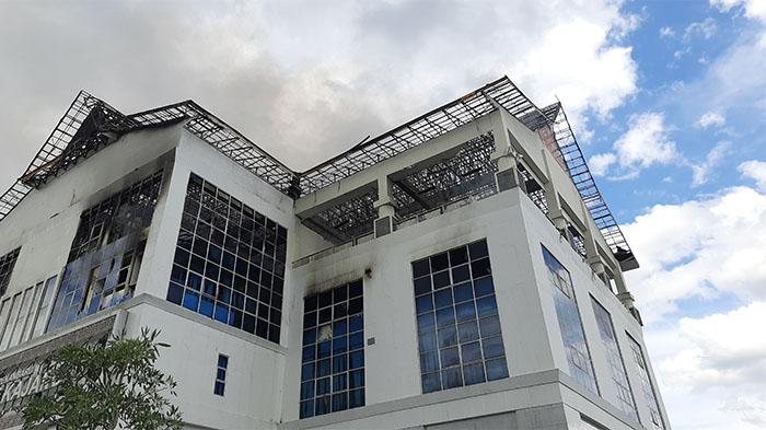 Dari Mana Sumber Api Kebakaran Gedung B9 di Pemko Pekanbaru? Ini Jawaban Pj Wali Kota Pekanbaru