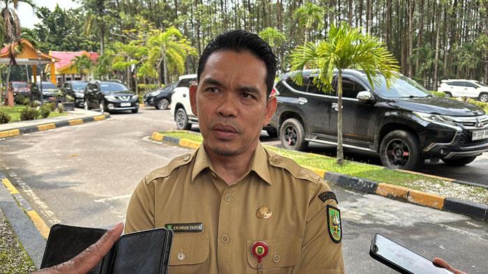 Disdik-Provinsi-Riau-Erisman-Yahya.jpg