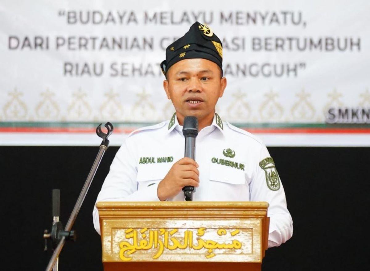 Gubernur-Riau-Abdul-Wahid-mantap.jpg