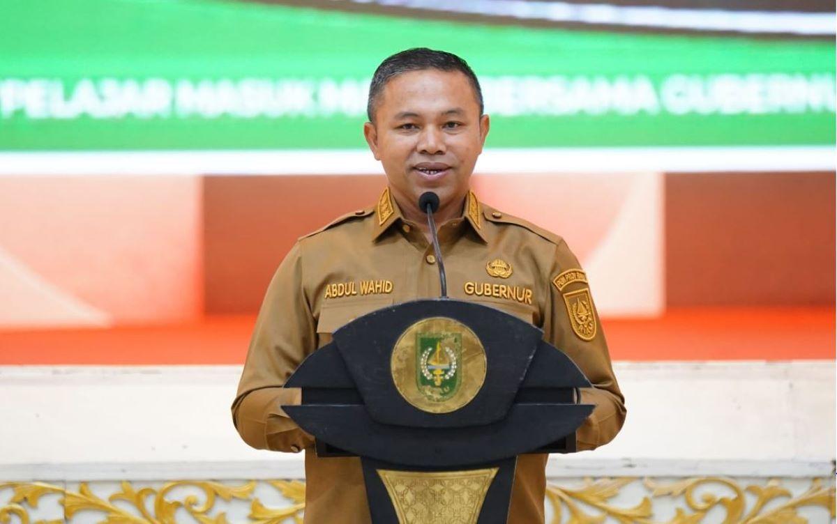 Gubernur-Riau-Abdul-Wahid-meminta-seluruh-pelaku-usaha-di-Riau.jpg
