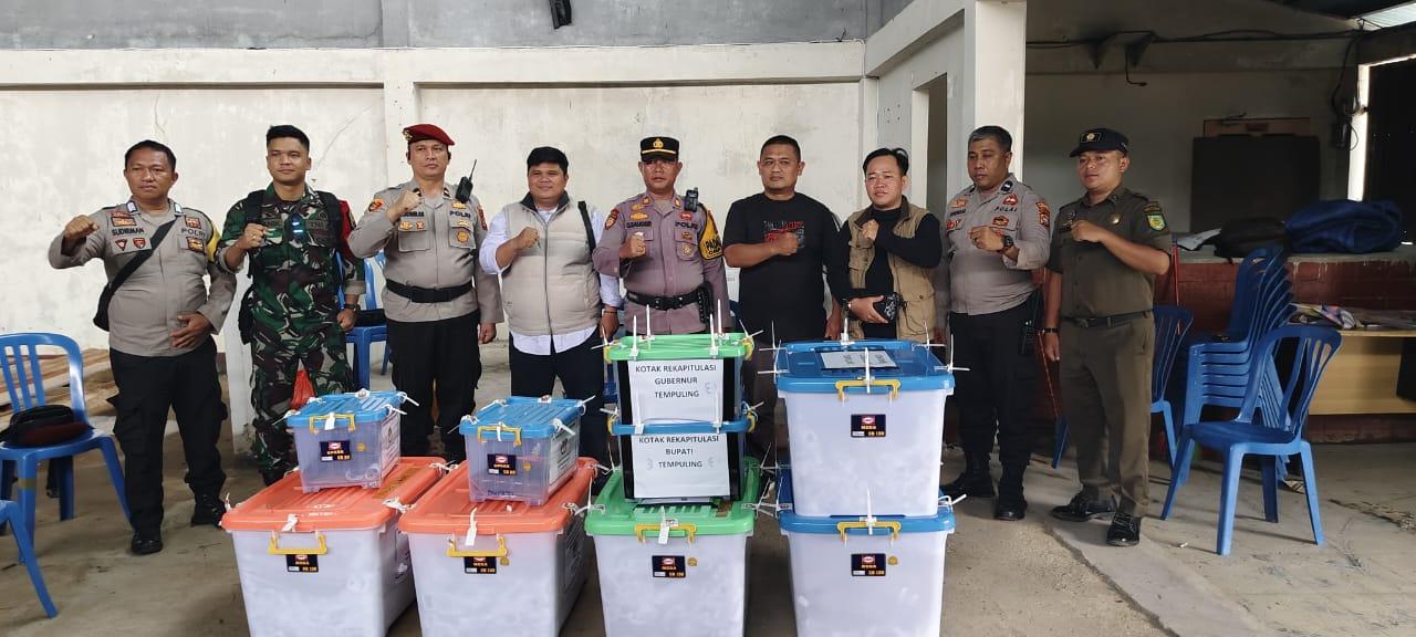 Hasil Rekapitulasi Pilkada Serentak 2024 PPK Tempuling Diserahkan ke KPU Inhil