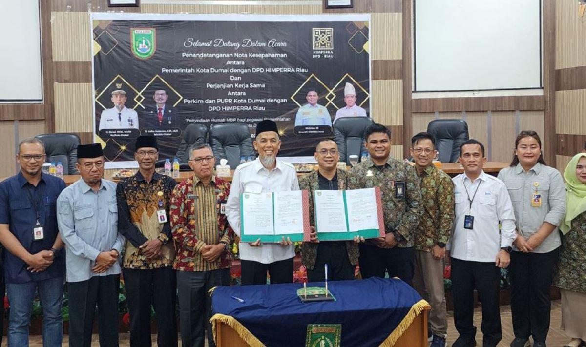 Wujudkan Hunian Impian Masyarakat Dumai, Pemko Dumai Teken MoU dengan Himperra Riau