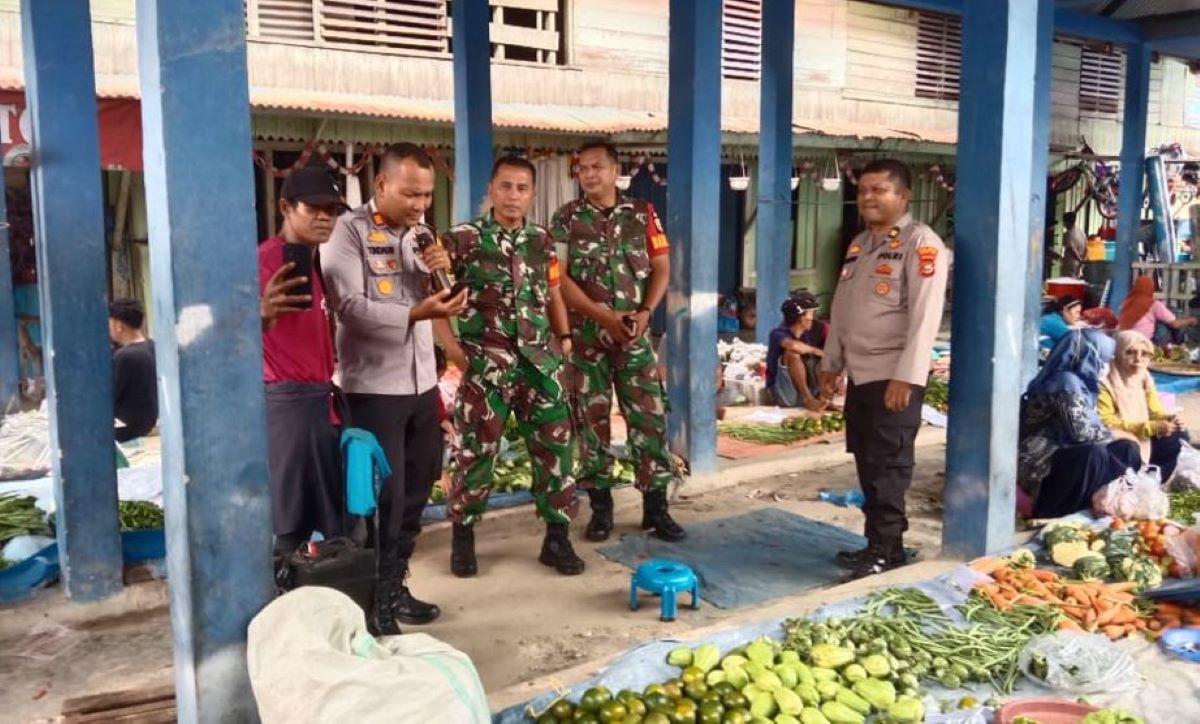 Kapolsek Rokan IV Koto Menghibur Masyarakat Lewat Giat Cooling System, Sampaikan Pesan Kamtibmas