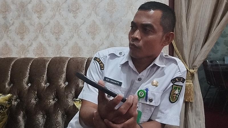 Sekolahnya Bangga, Eks Ketua OSIS SMAN 11 Pekanbaru Jhoni Charles Dilantik Jadi Wabup Rohil Besok