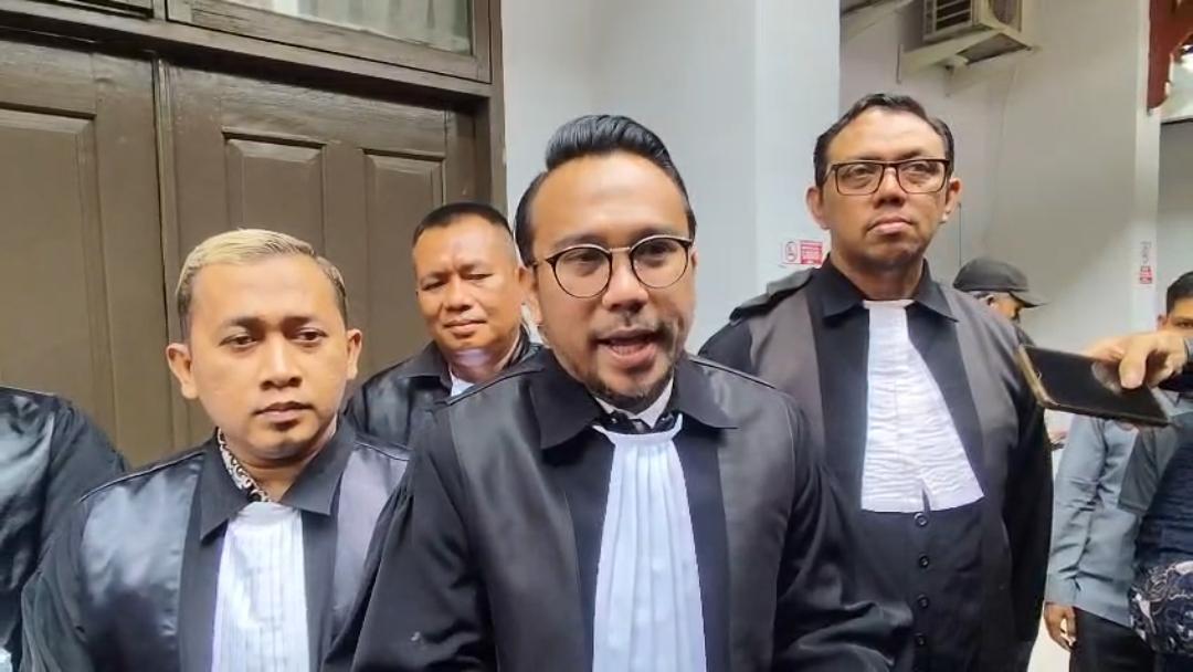 Ketua Tim Advokat Abdul Wahid Siapkan Pleidoi, Klaim Banyak Fakta Persidangan Diabaikan JPU KPK - Tribunpekanbaru.com