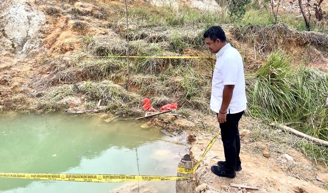 Lokasi-bekas-galian-C-tempat-ditemukannya-dua-orang-bocah-kakak-beradik-tewas.jpg