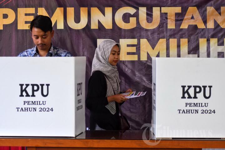 Pegiat-Antikorupsi-Sebut-Demokrasi-Disandera-Para-Cukong-Komentari-Temuan-PPATK.jpg