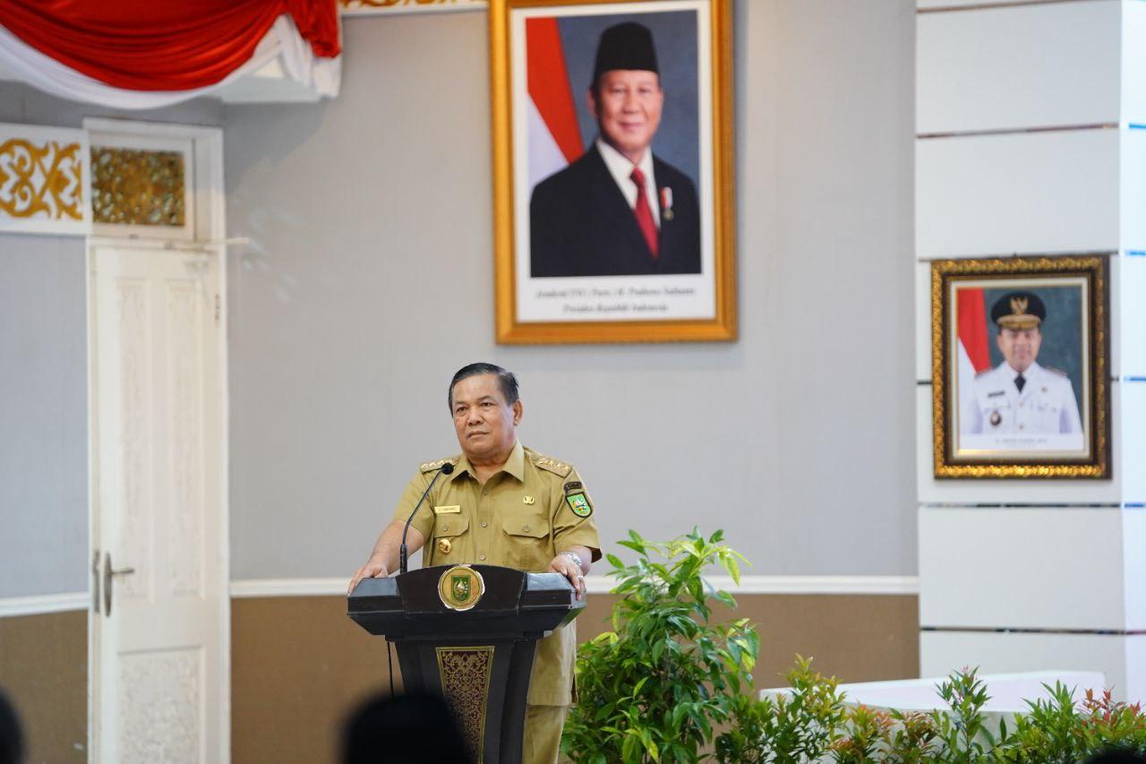 Plt Gubernur Riau Larang ASN Gunakan Mobil Dinas untuk Mudik Lebaran