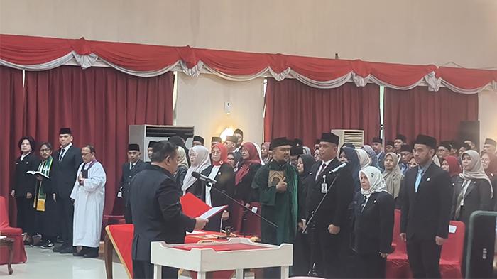 Pelantikan_Pejabat_Pemprov_Riau_26052026.jpg