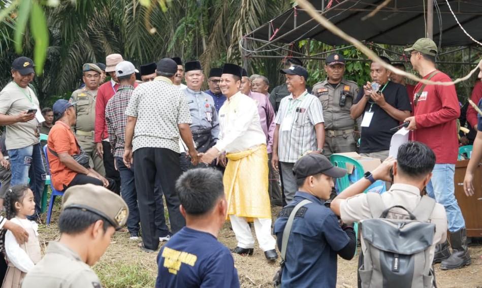 Plt Bupati Kuansing Muklisin Ajak ASN Antar Anak di Hari Pertama Sekolah - Tribunpekanbaru.com