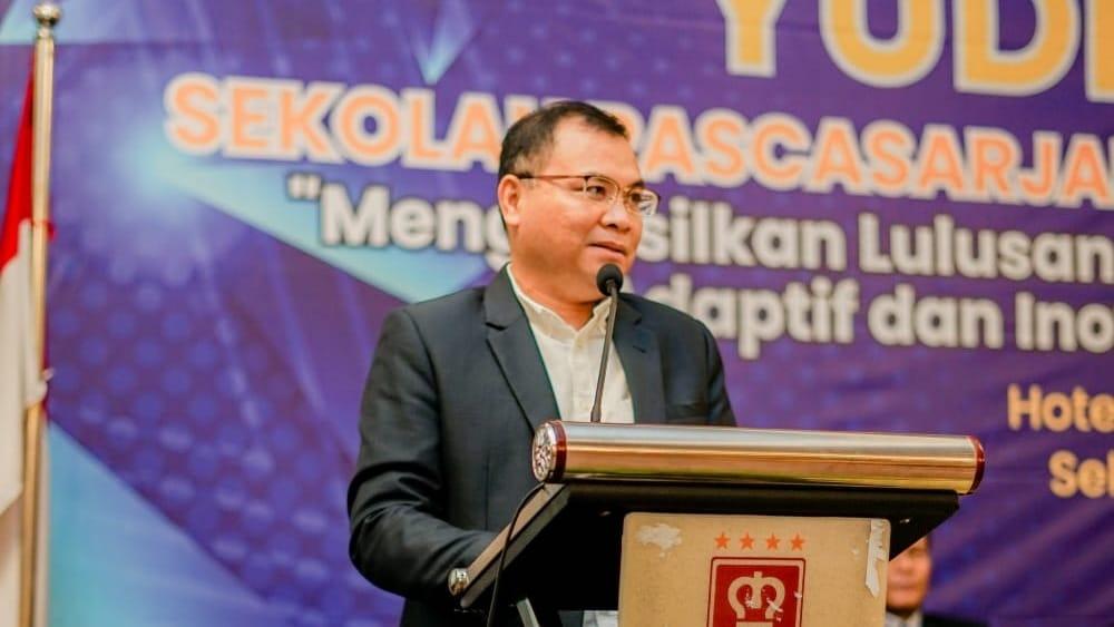 Unilak Wisuda 135 Magister, Rektor Tekankan Pentingnya Kepemimpinan