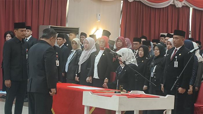 SF-Hariyanto-melantik-ratusan-pejabat.jpg