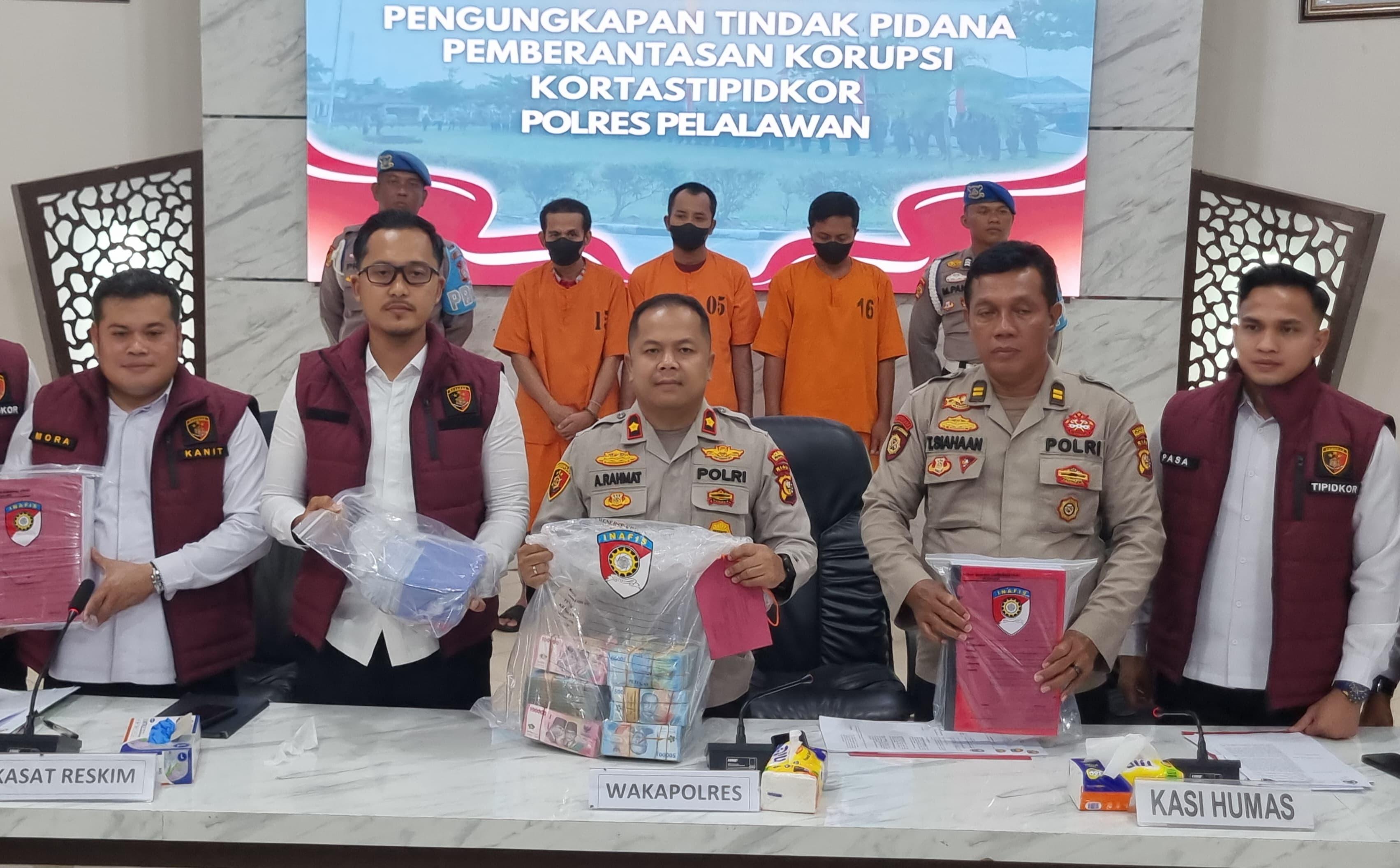 Ketua dan Sekretaris KUD Karya Bersama Kabur saat Diselidiki Polres Pelalawan