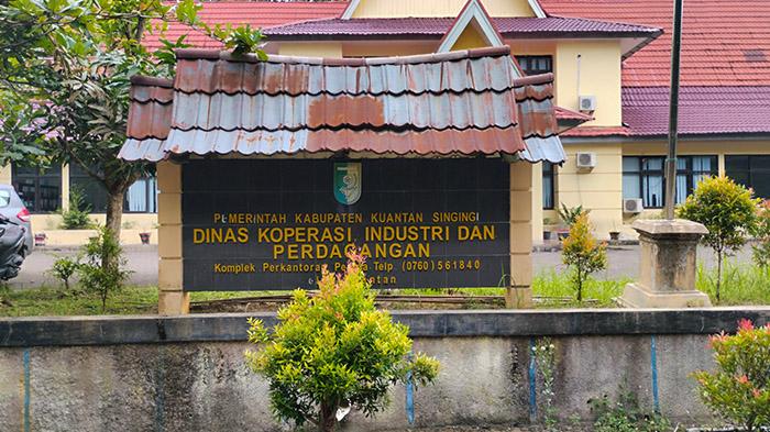Soal-Pembongkaran-Kios-Taman-Jalur.jpg