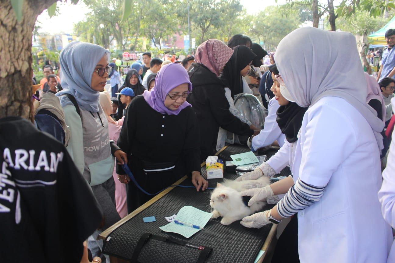 Vaksinasi-rabies-gratis-bagi-hewan-peliharaan-di-CFD.jpg
