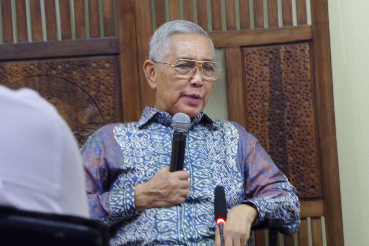 Sosok Alm Try Sutrisno, Kisah Panjang dari Loper Koran dan Penjual Rokok Menjadi Wapres ke-6 RI