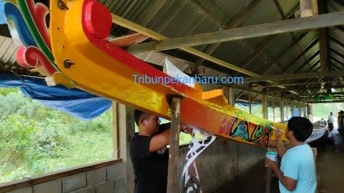 Satu Jalur Habiskan Rp 100 Juta Lebih, Warga Desa di Kuansing Galang Dana Jelang Festival Pacu Jalur